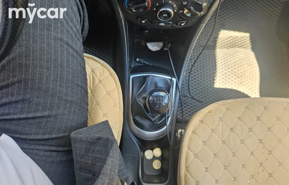 Hyundai Accent 2014
