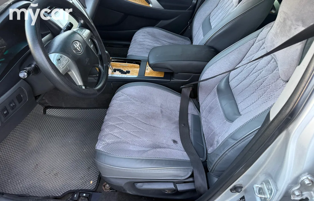 Toyota Camry 2007