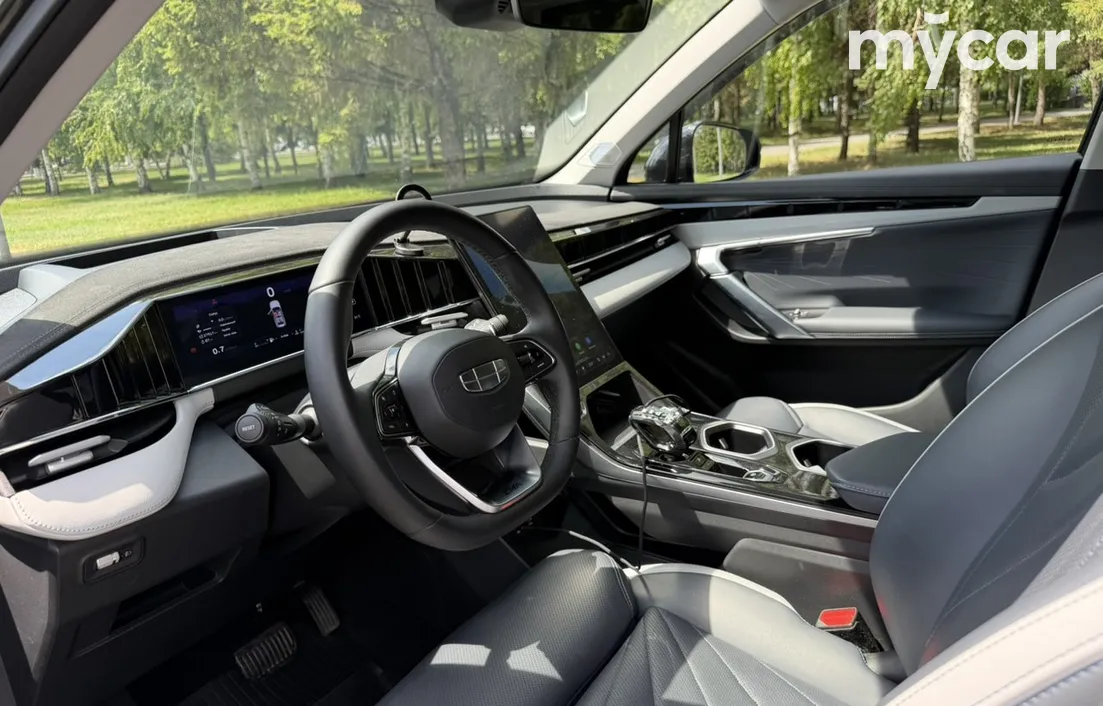 Geely Atlas 2024