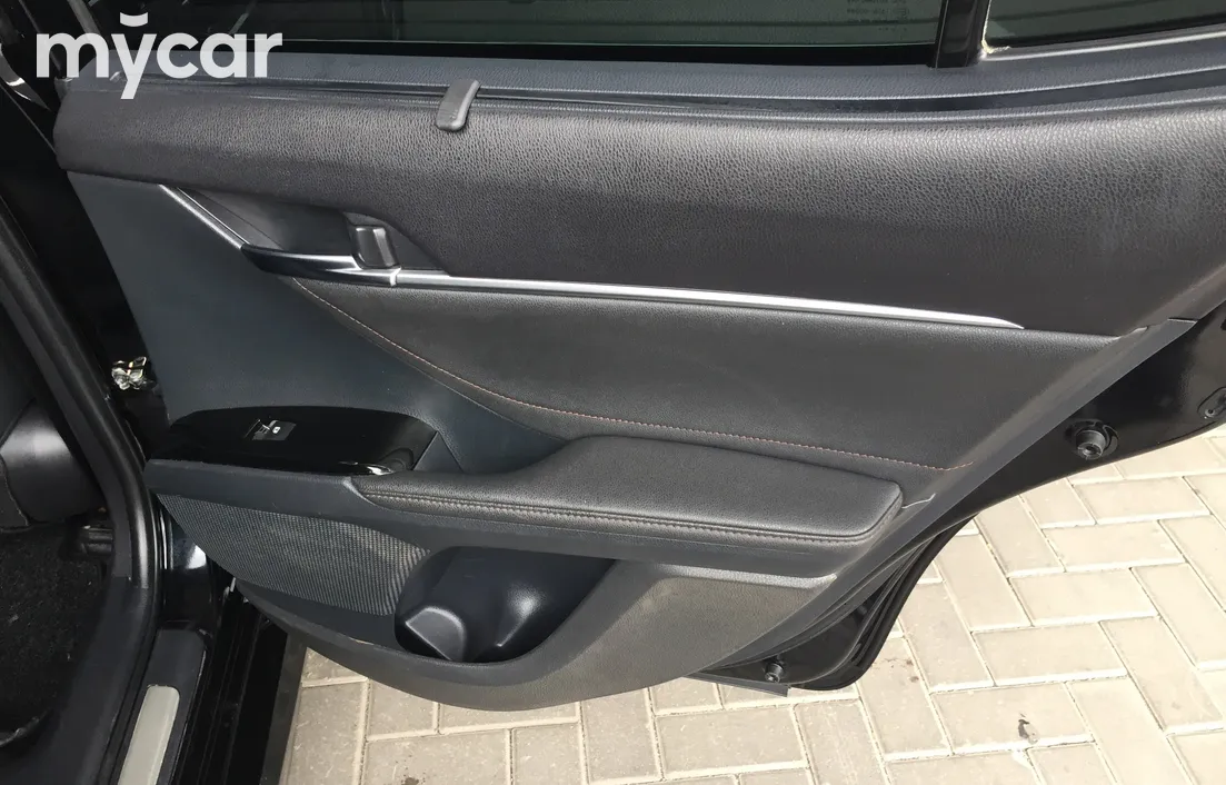 Toyota Camry 2018