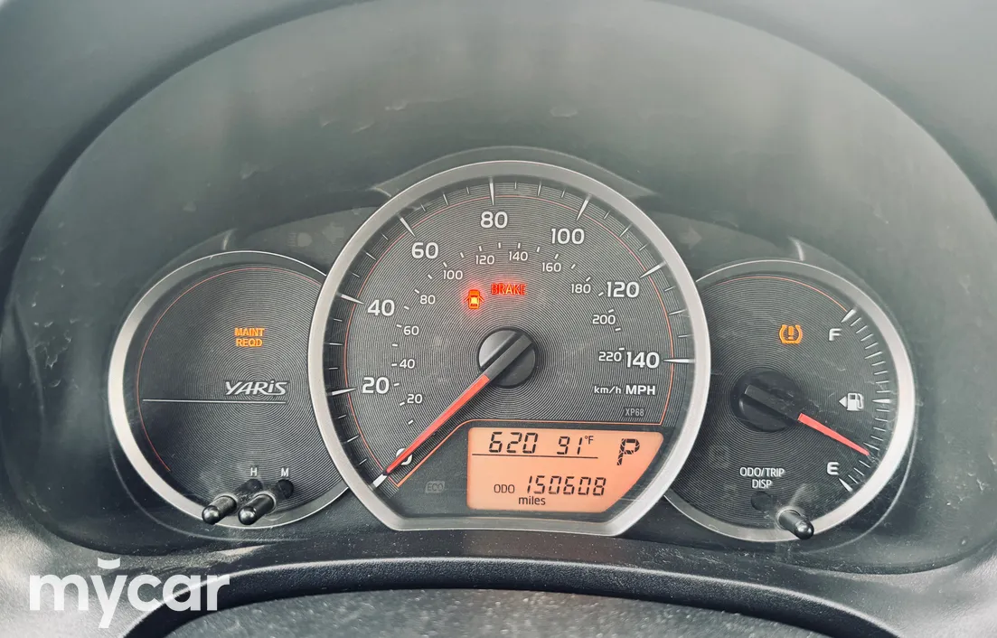 Toyota Yaris 2012