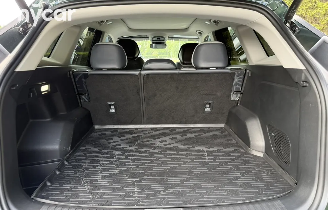 Geely Atlas 2024