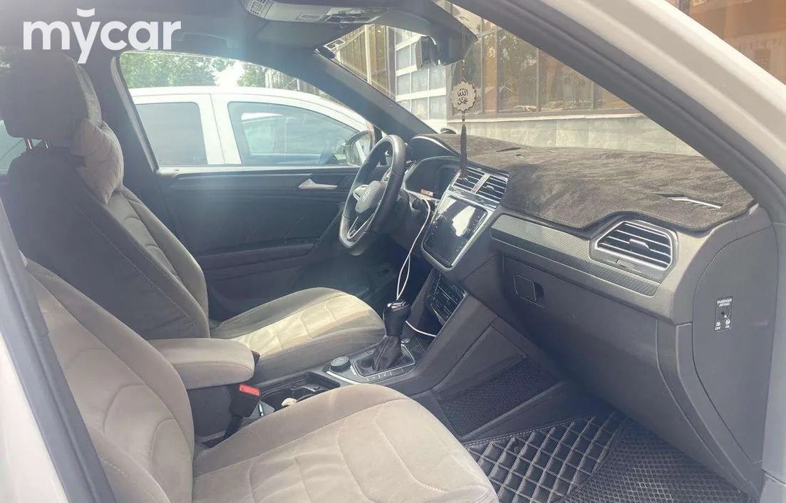 Volkswagen Tiguan 2021