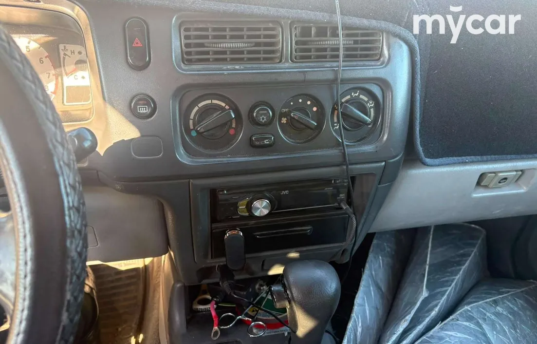 Mitsubishi Montero Sport 2002