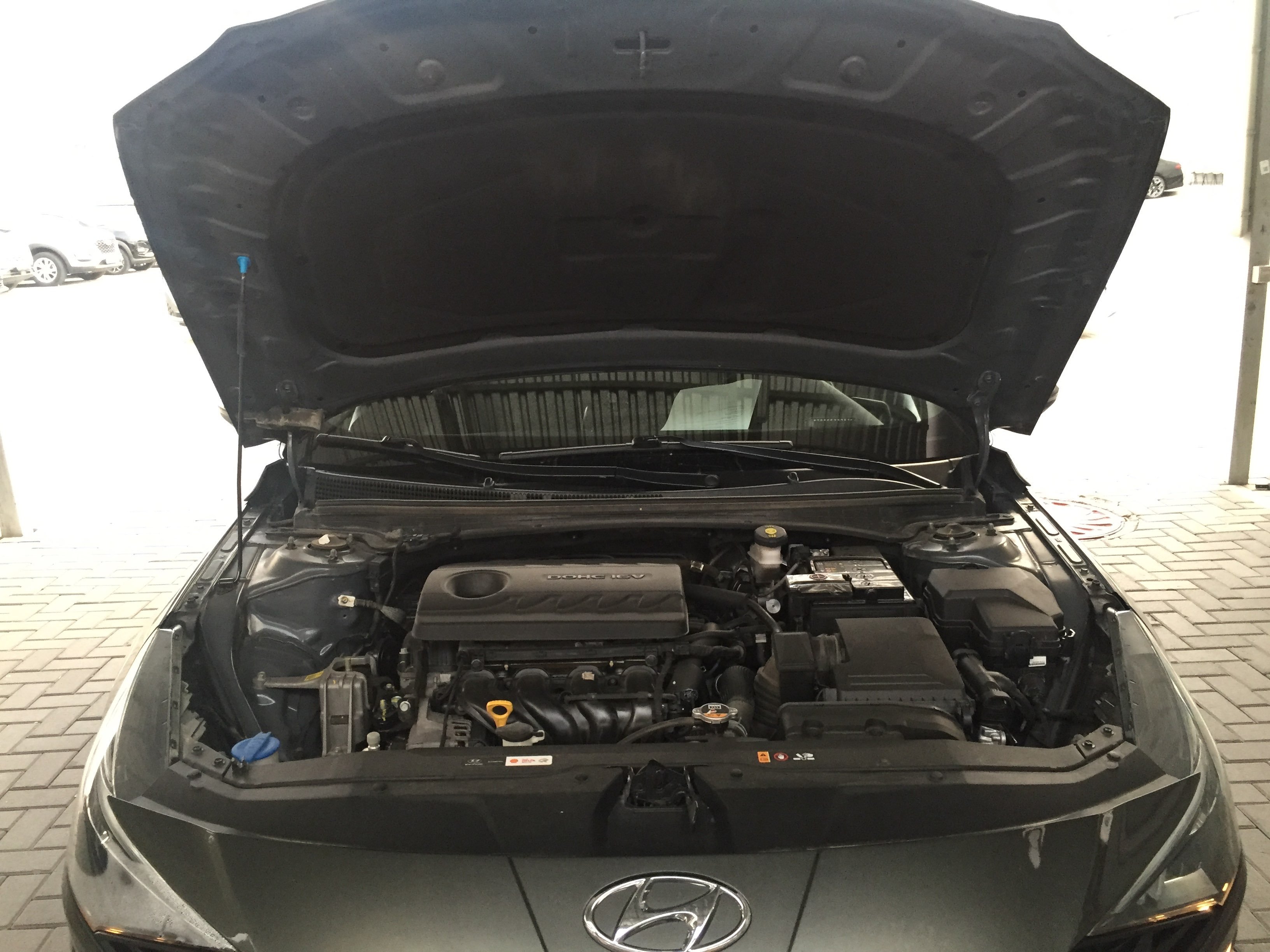 Hyundai Elantra 2022
