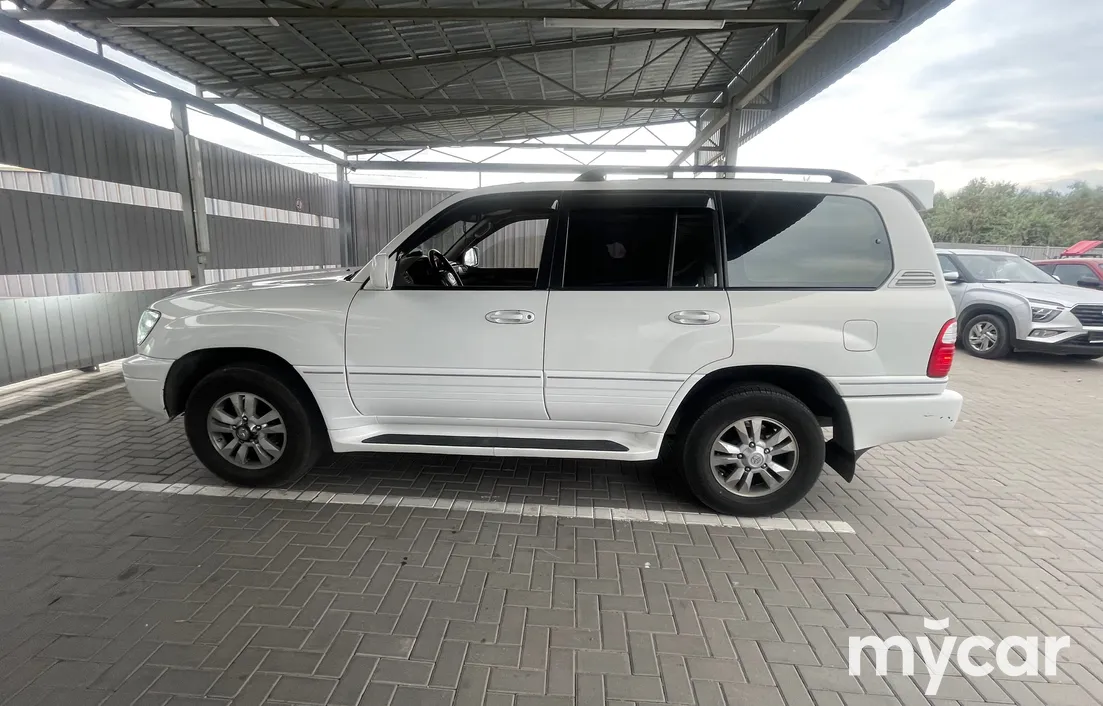 Lexus LX 1999
