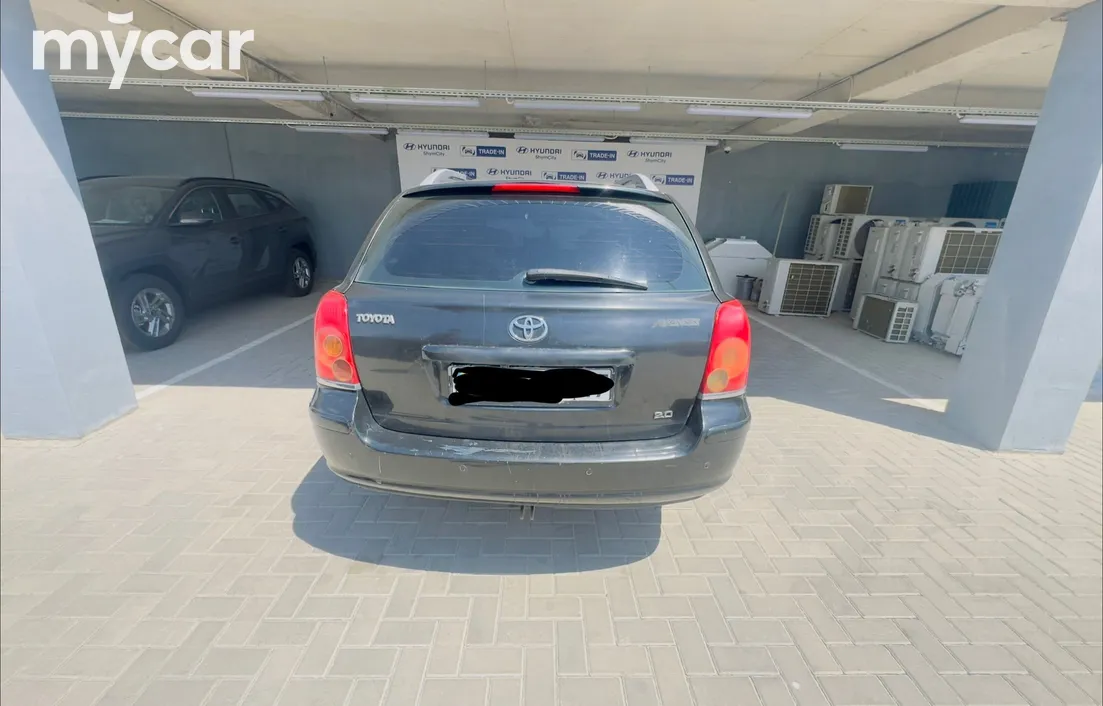 Toyota Avensis 2005