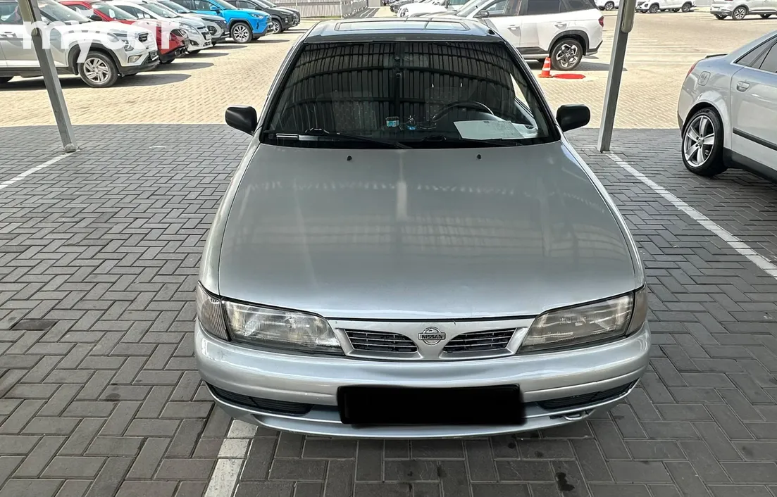 Nissan Almera 1995