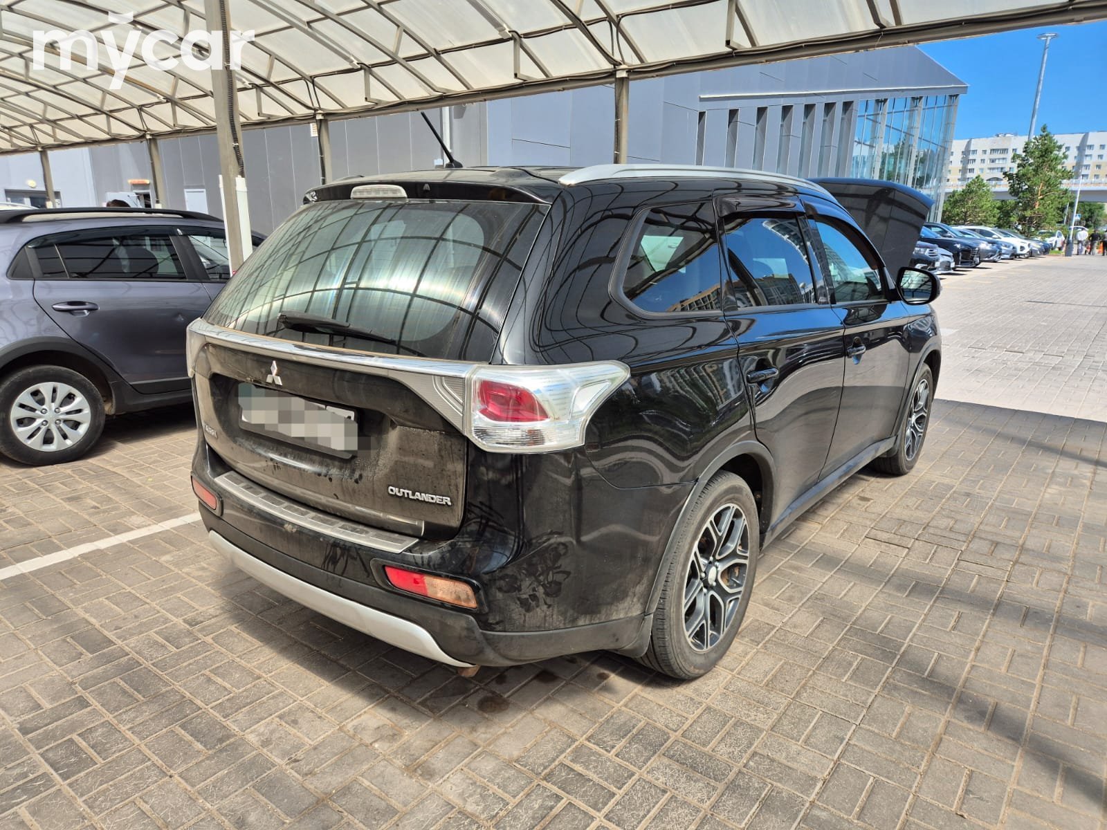 Mitsubishi Outlander 2014