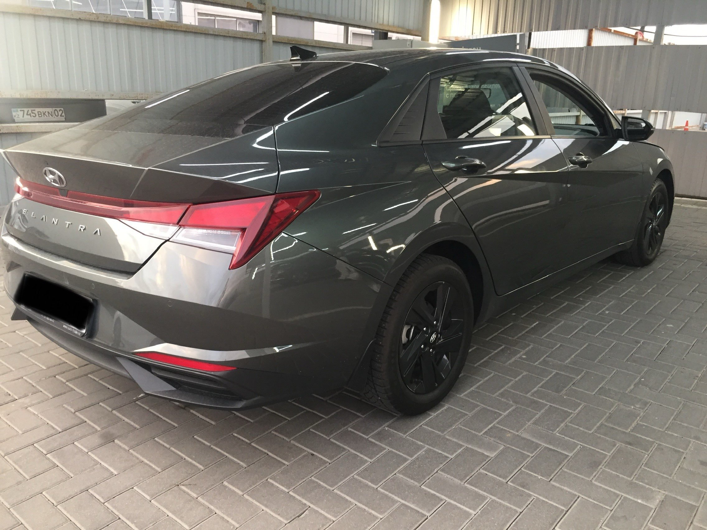 Hyundai Elantra 2022