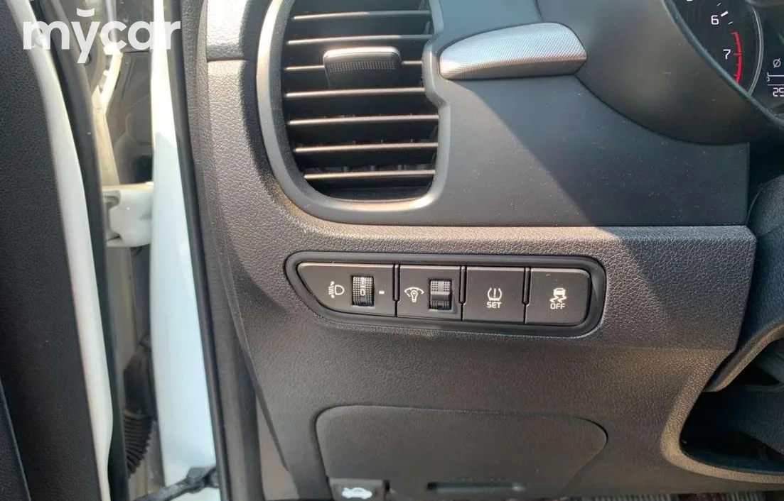 Kia Rio 2020