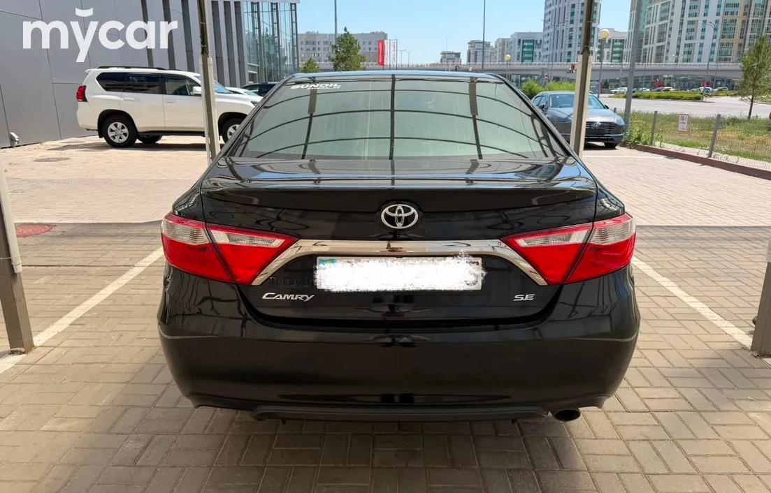 Toyota Camry 2017