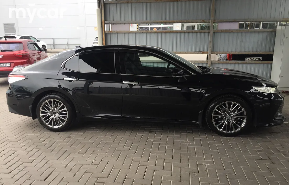Toyota Camry 2018
