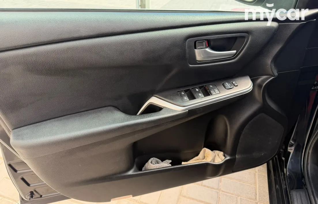 Toyota Camry 2017