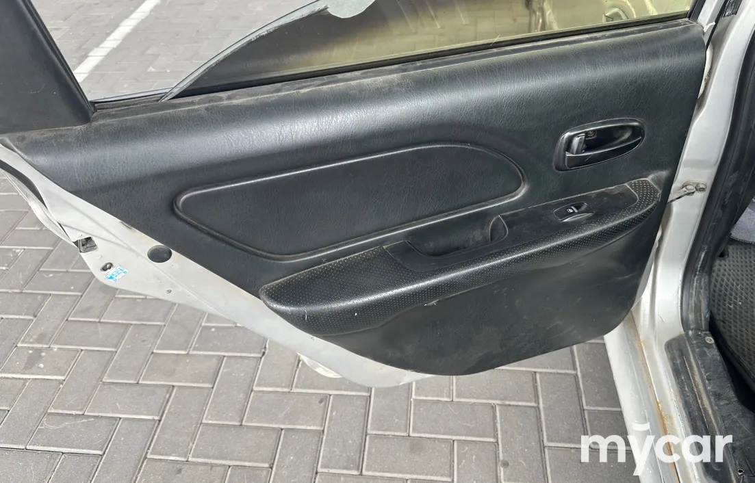 Hyundai Sonata 2004