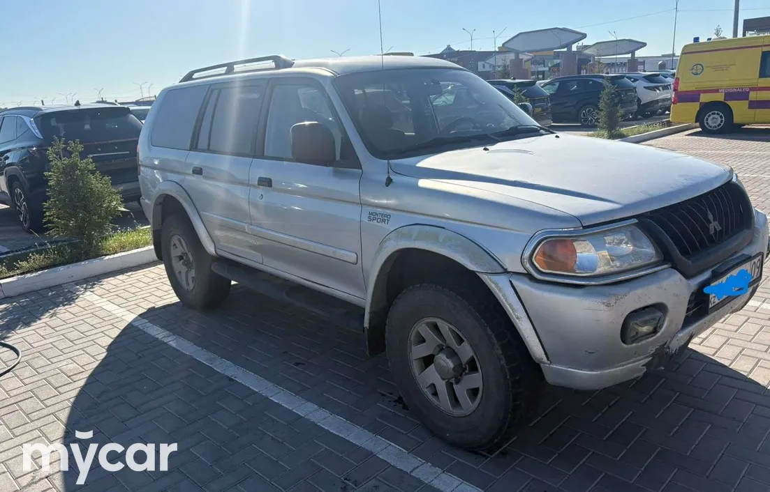 Mitsubishi Montero Sport 2002