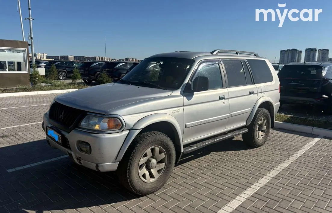 Mitsubishi Montero Sport 2002
