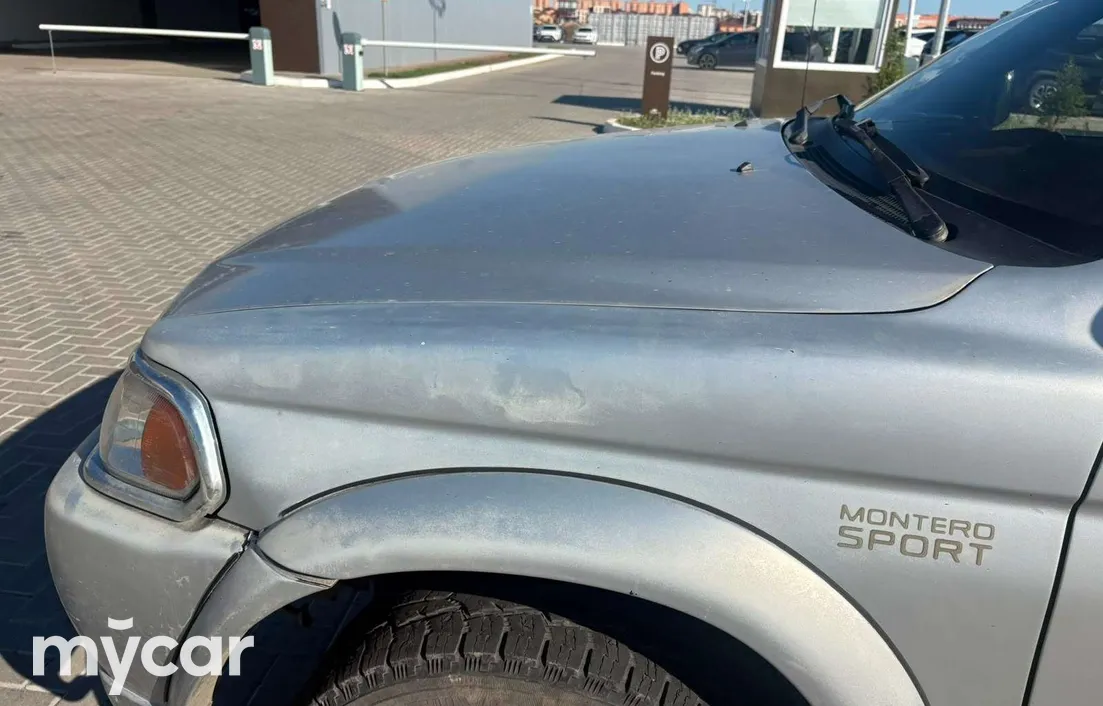 Mitsubishi Montero Sport 2002