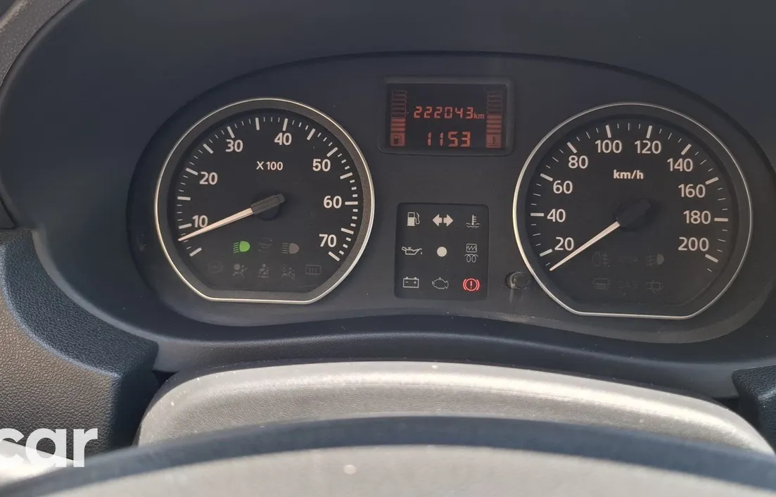 Nissan Almera 2015