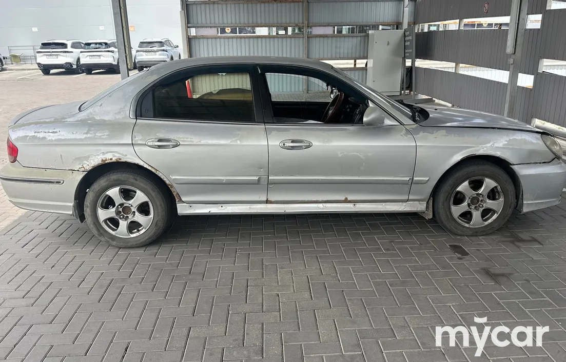 Hyundai Sonata 2004