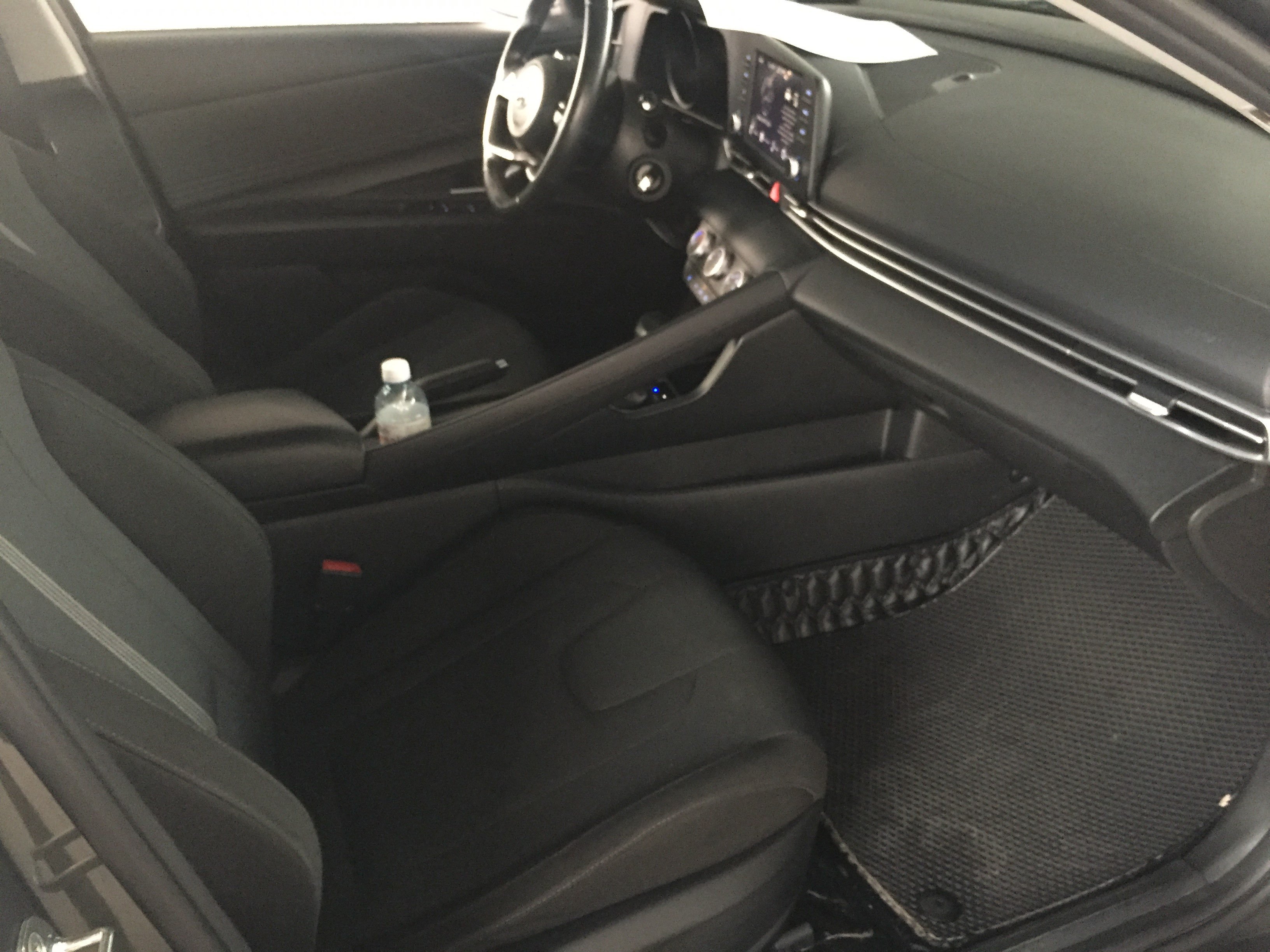 Hyundai Elantra 2022