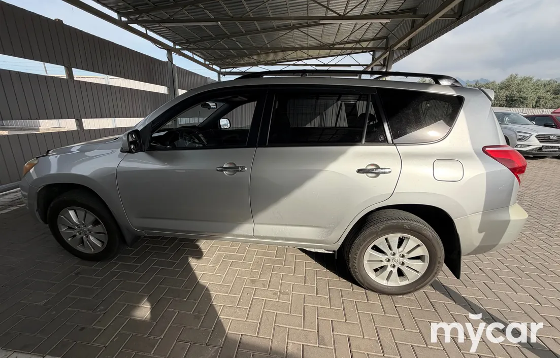 Toyota RAV4 2006
