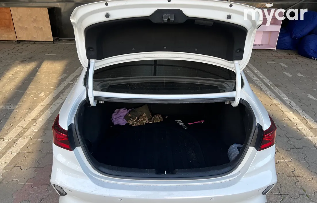 Kia Cerato 2023