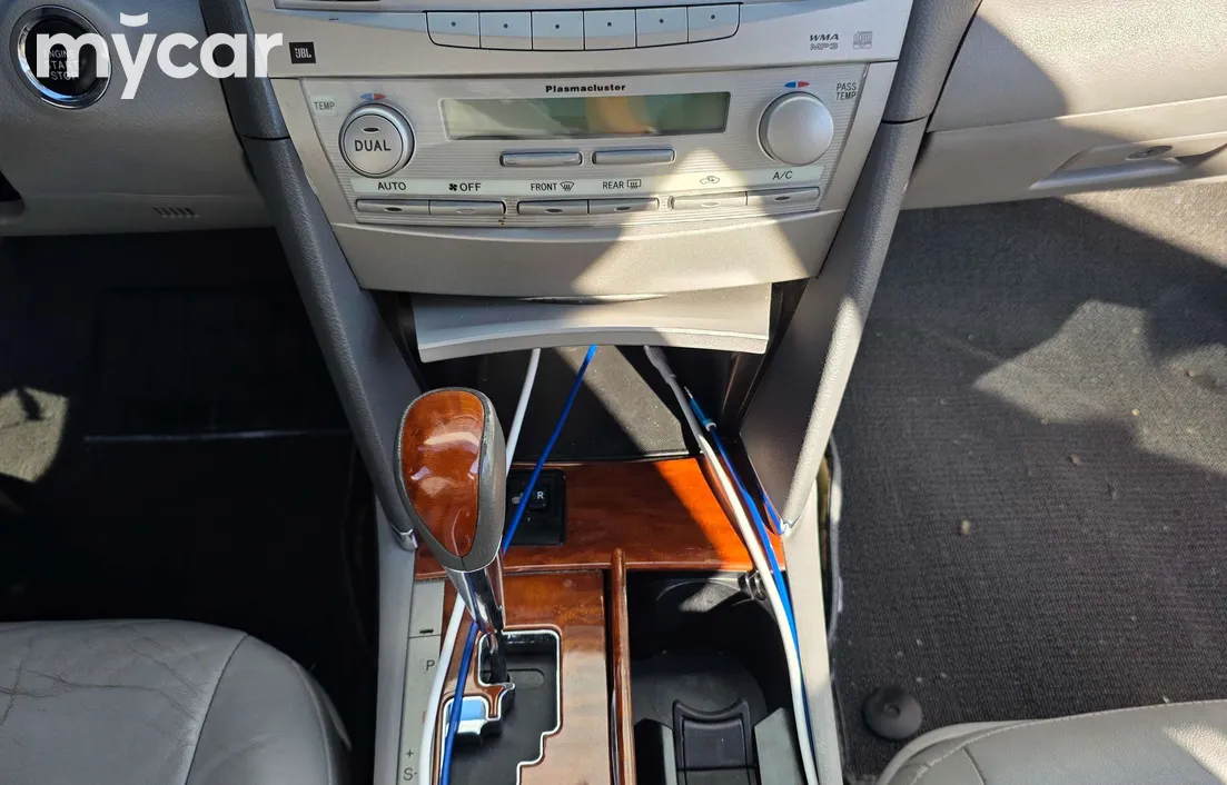 Toyota Camry 2010