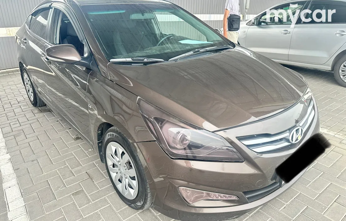 Hyundai Accent 2015