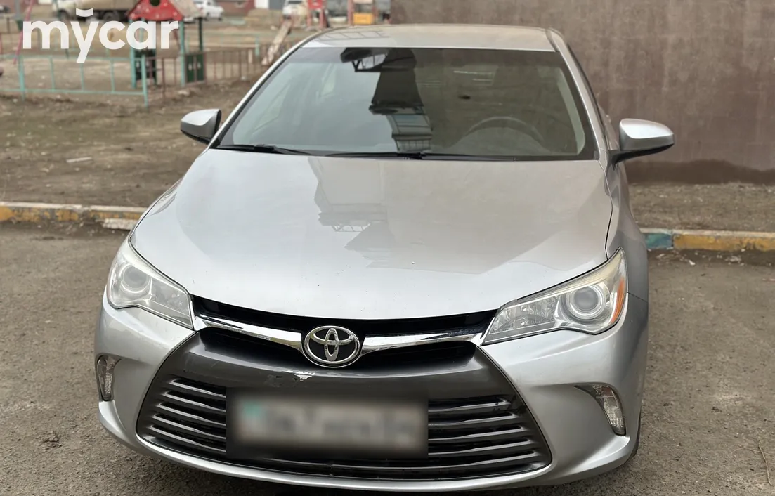 Toyota Camry 2016