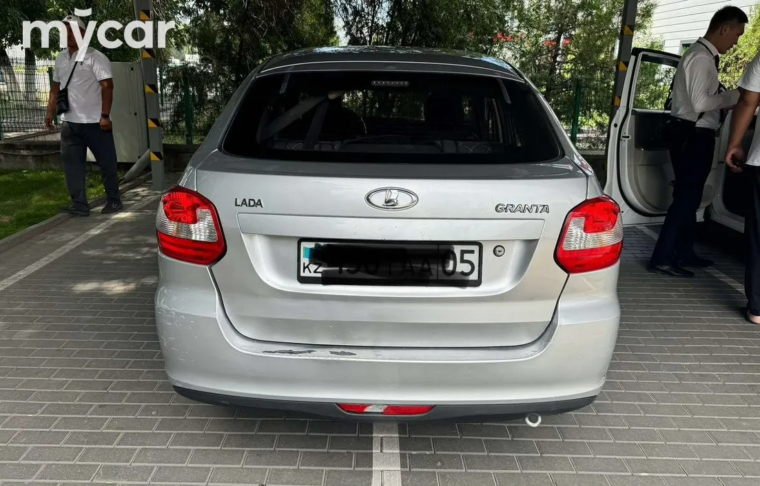 LADA Granta 2015