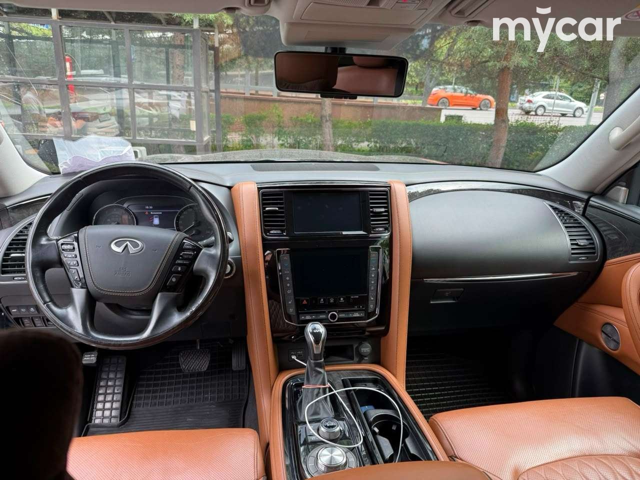 Infiniti QX80 2021