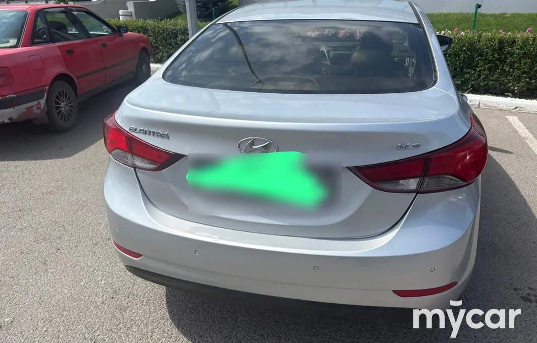 Hyundai Elantra 2014
