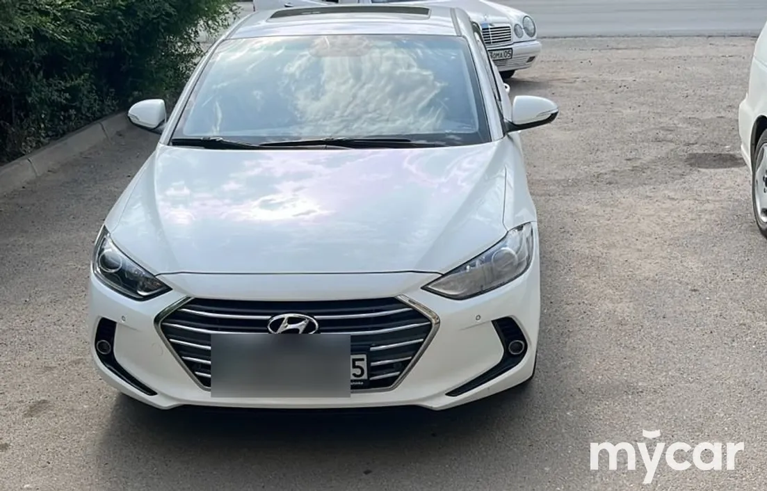 Hyundai Elantra 2018