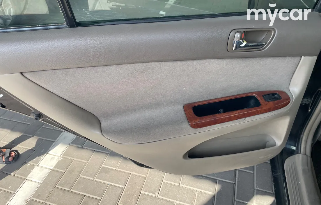 Toyota Camry 2004