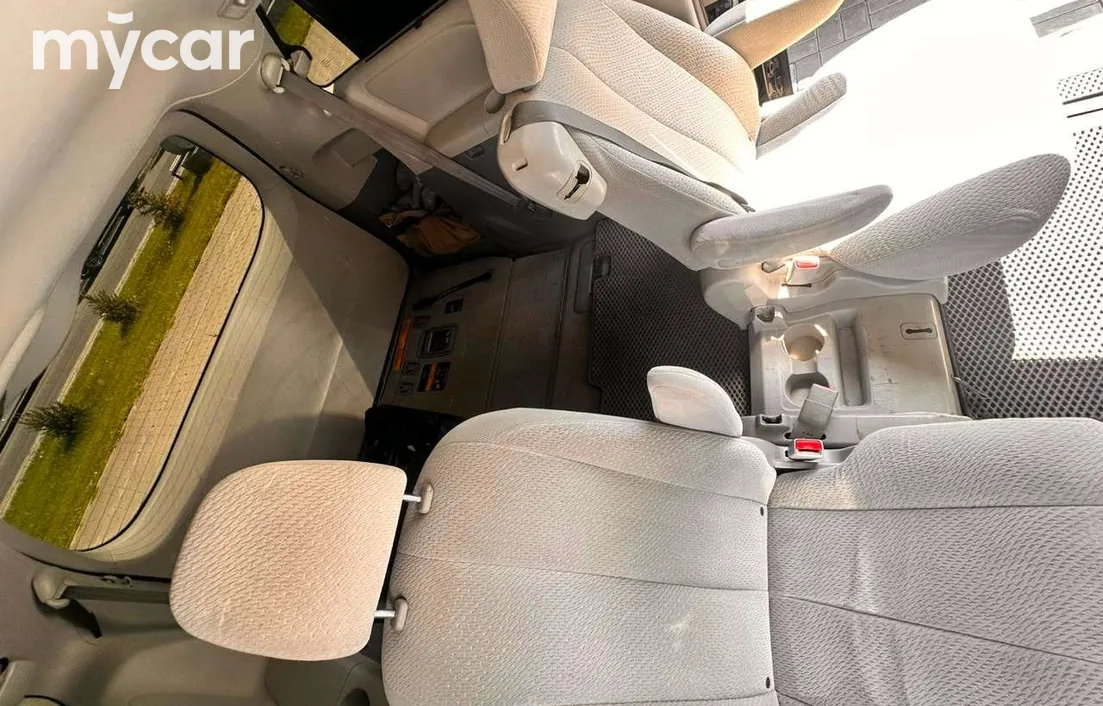 Toyota Sienna 2014