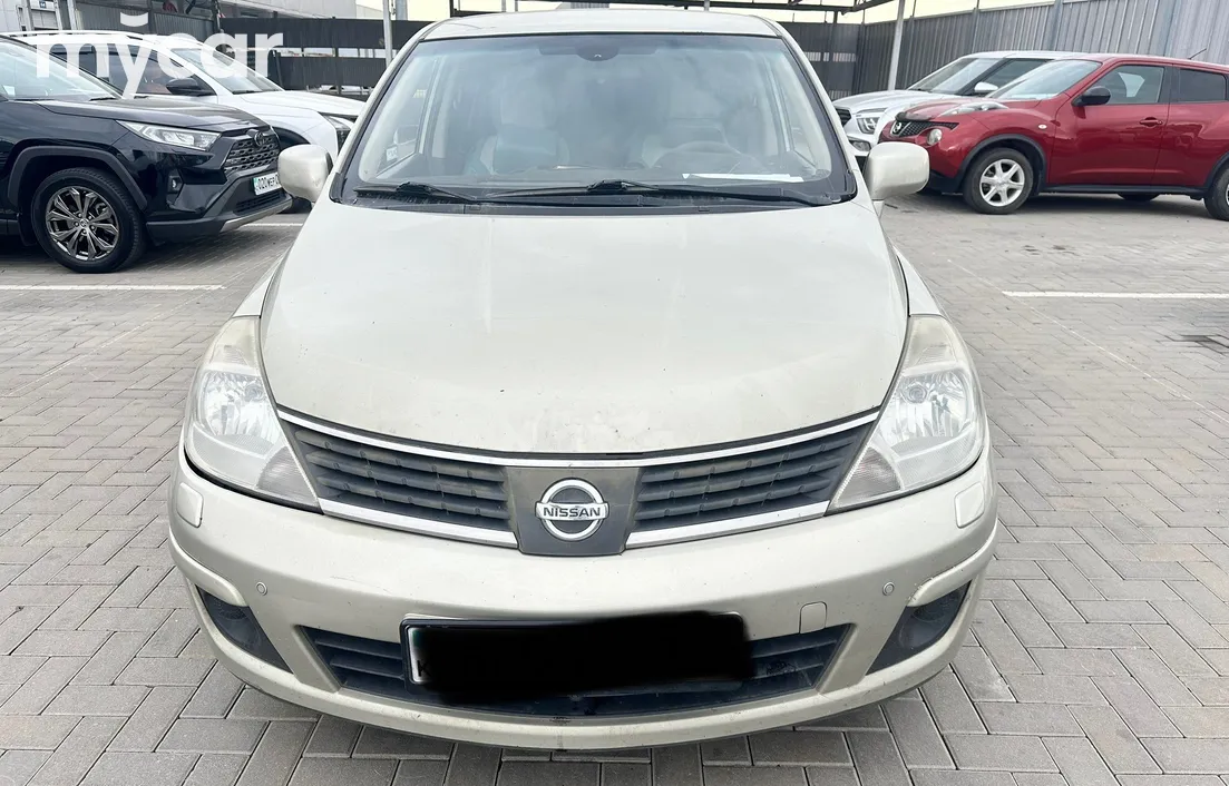 Nissan Tiida 2007