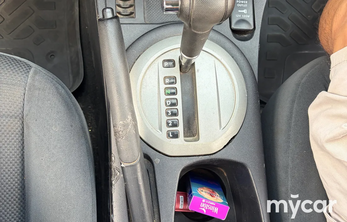 Mitsubishi Galant 2004