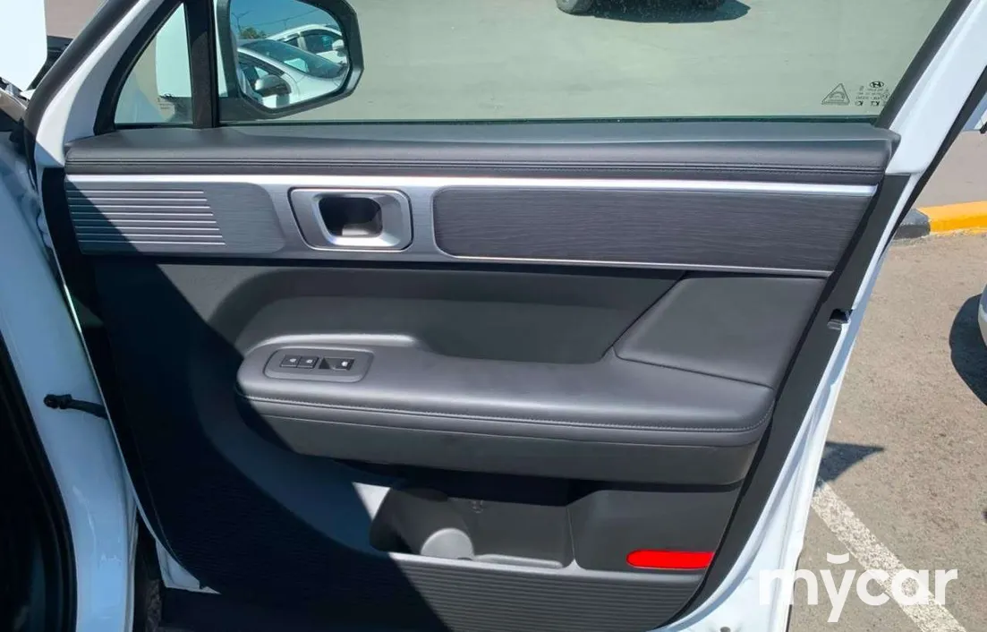 Hyundai Santa Fe 2025