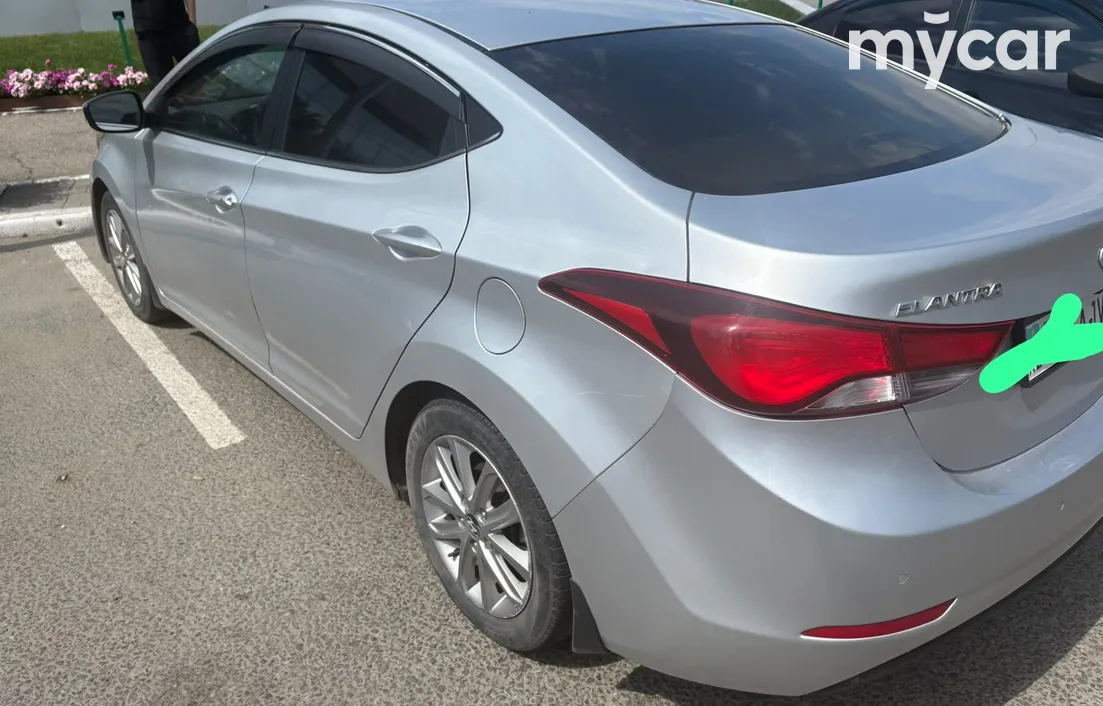 Hyundai Elantra 2014