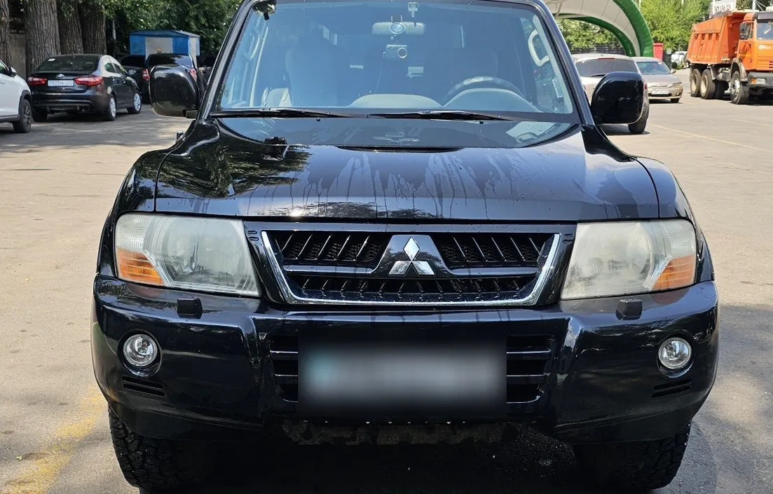 Mitsubishi Pajero 2006