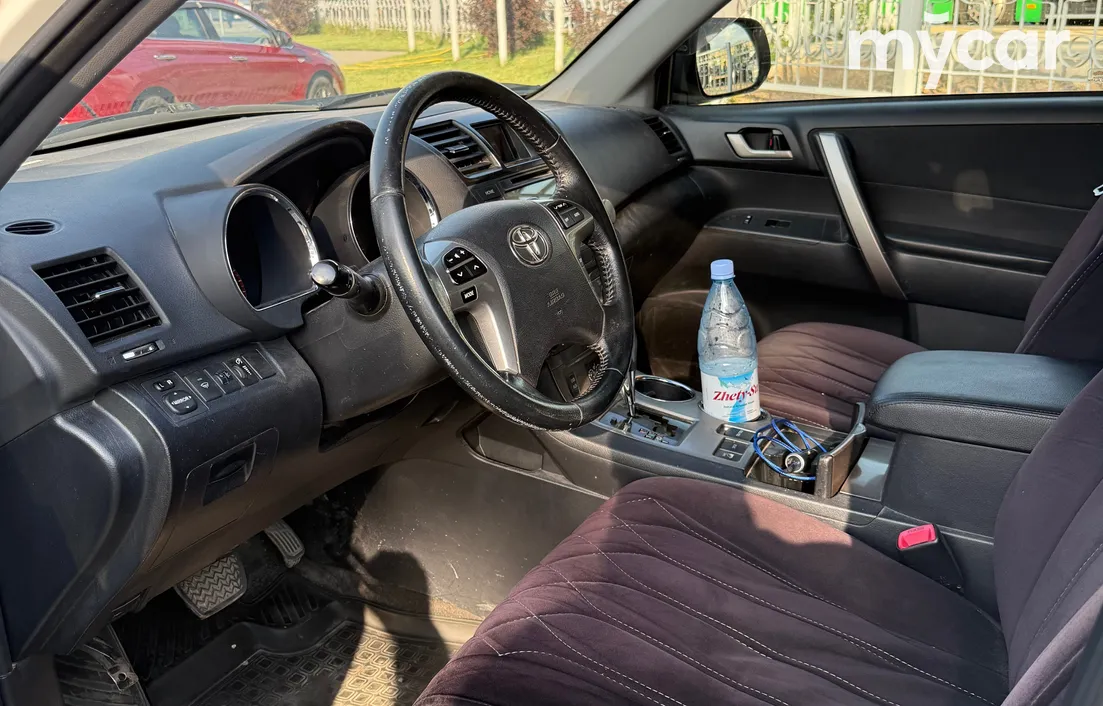 Toyota Highlander 2012