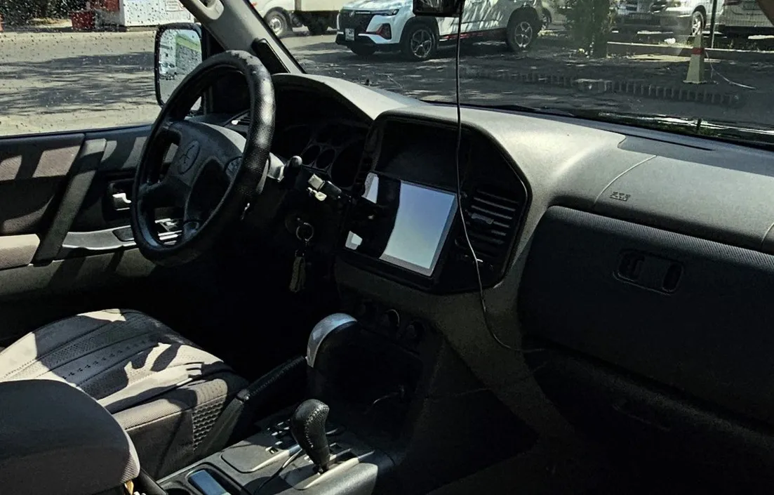 Mitsubishi Pajero 2006