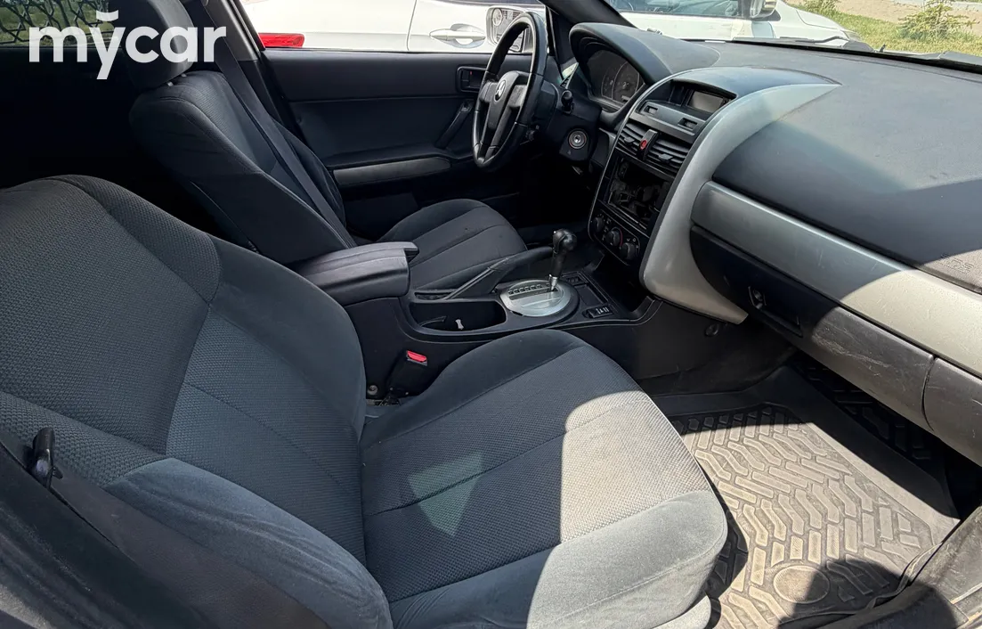 Mitsubishi Galant 2004