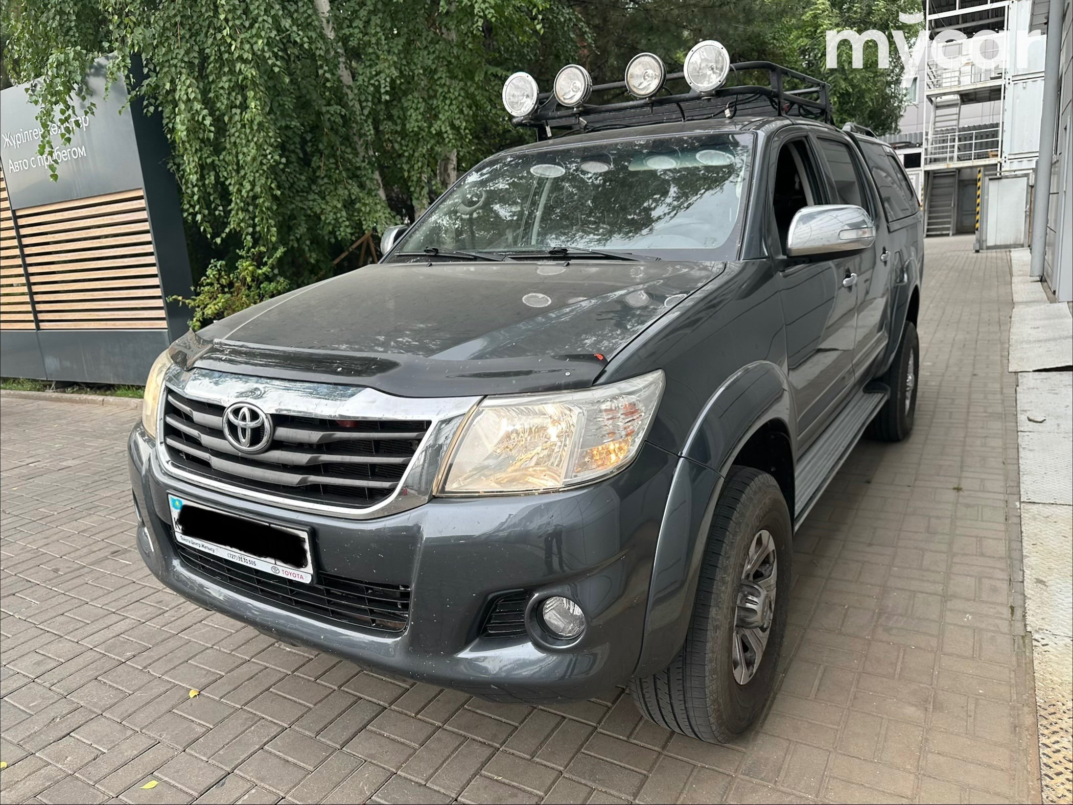 Toyota Hilux 2013