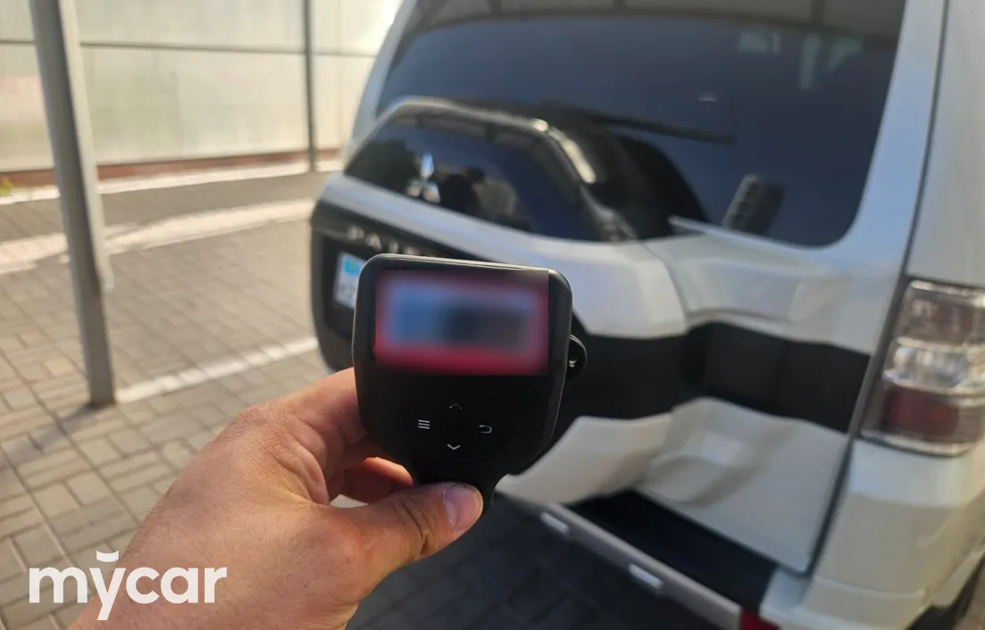 Mitsubishi Pajero 2015