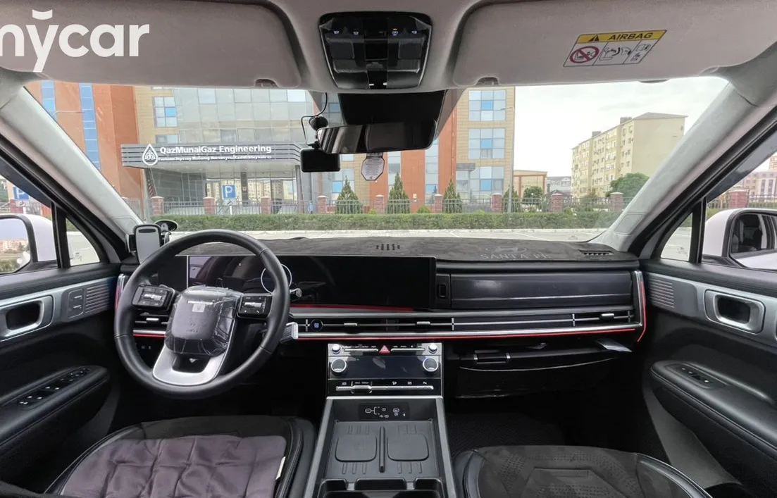 Hyundai Santa Fe 2025
