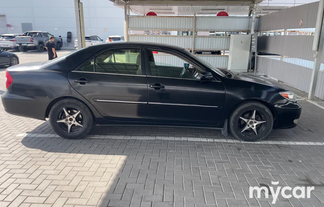 Toyota Camry 2004