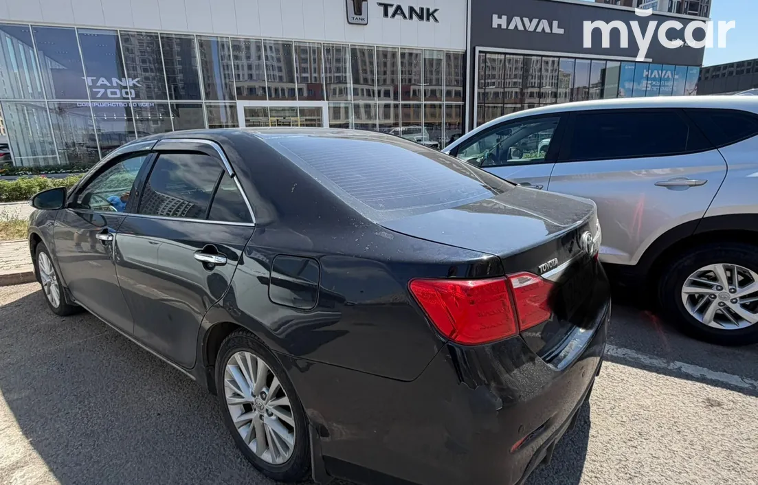 Toyota Camry 2013