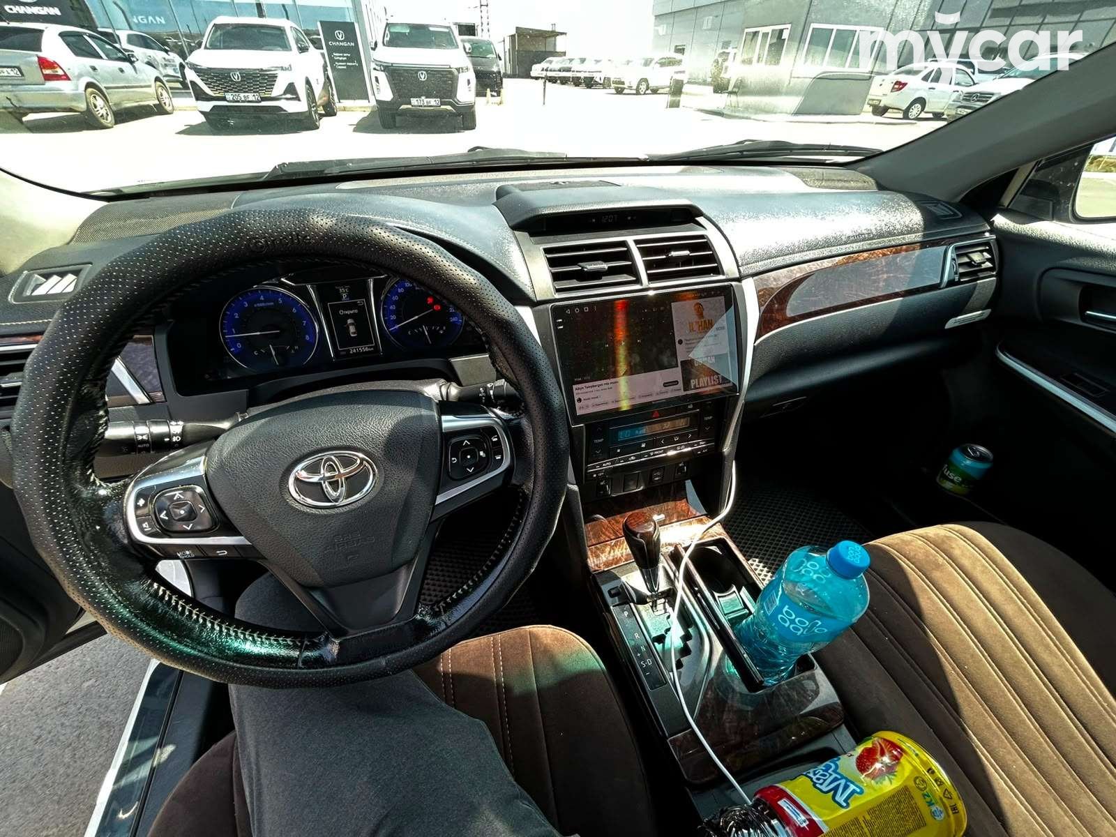 Toyota Camry 2014